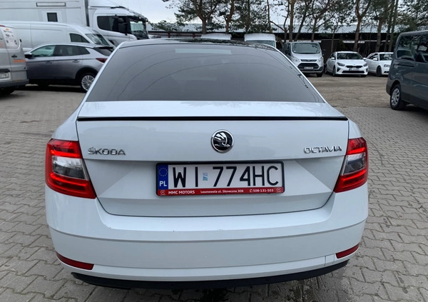Skoda Octavia cena 59900 przebieg: 197400, rok produkcji 2018 z Krosno Odrzańskie małe 301